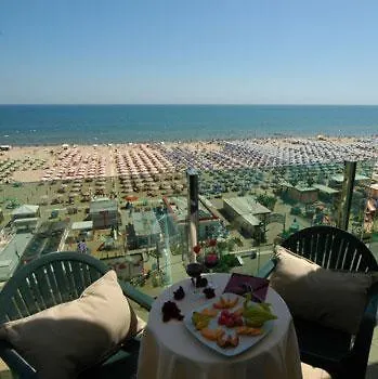 Hotel Regina Fronte Mare Rimini Włochy
